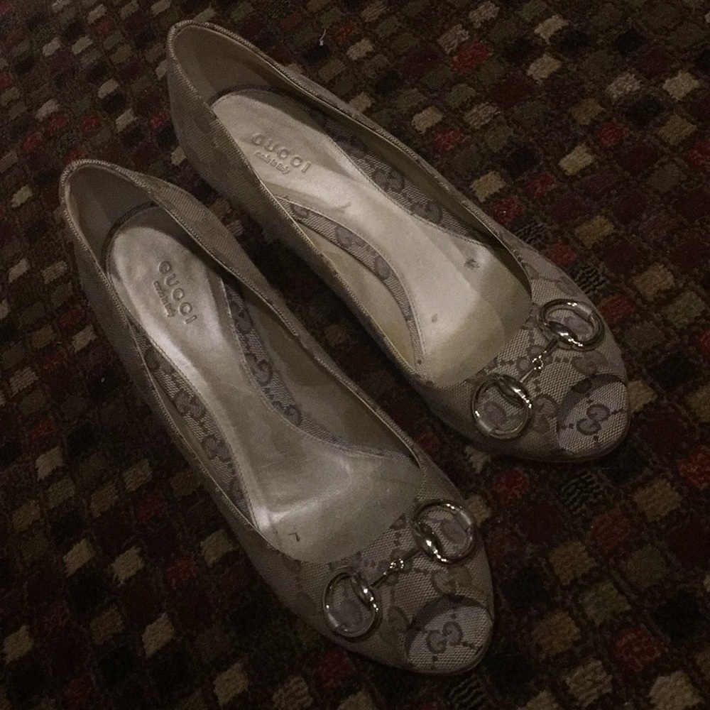 Gucci shoes 39